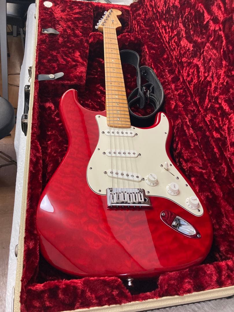 大幅値下げ、カスタム　ショップ　ストラトキャスター2015