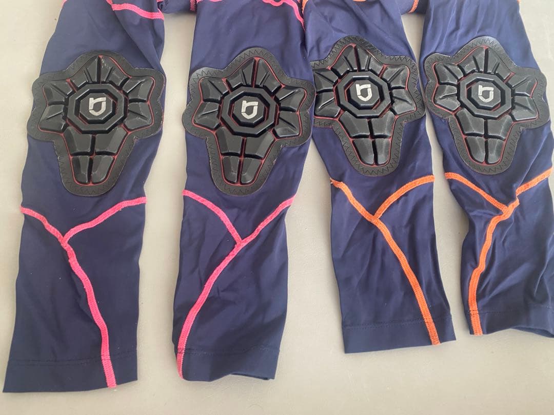 ランバイクパンツ　サイクルパンツ