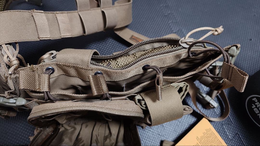 ほぼ新品 オードナンス フロントファステック チェストリグ コヨーテ 実物