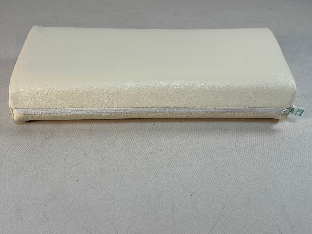 高田ベッド製作所製のケアーバスト用枕＆フェイス用枕