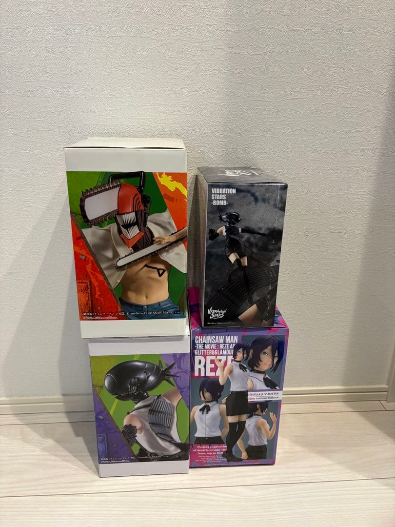 チェンソーマン　フィギュア　レゼ、デンジ