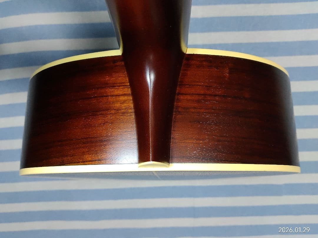 K.YAIRIのエンジェルシリーズのハンドメイドアコギ65-RFRB希少美品です