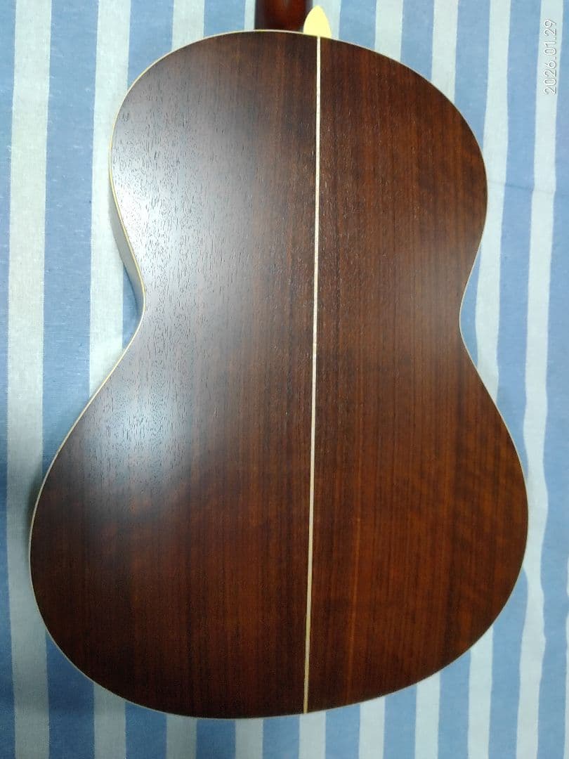 K.YAIRIのエンジェルシリーズのハンドメイドアコギ65-RFRB希少美品です