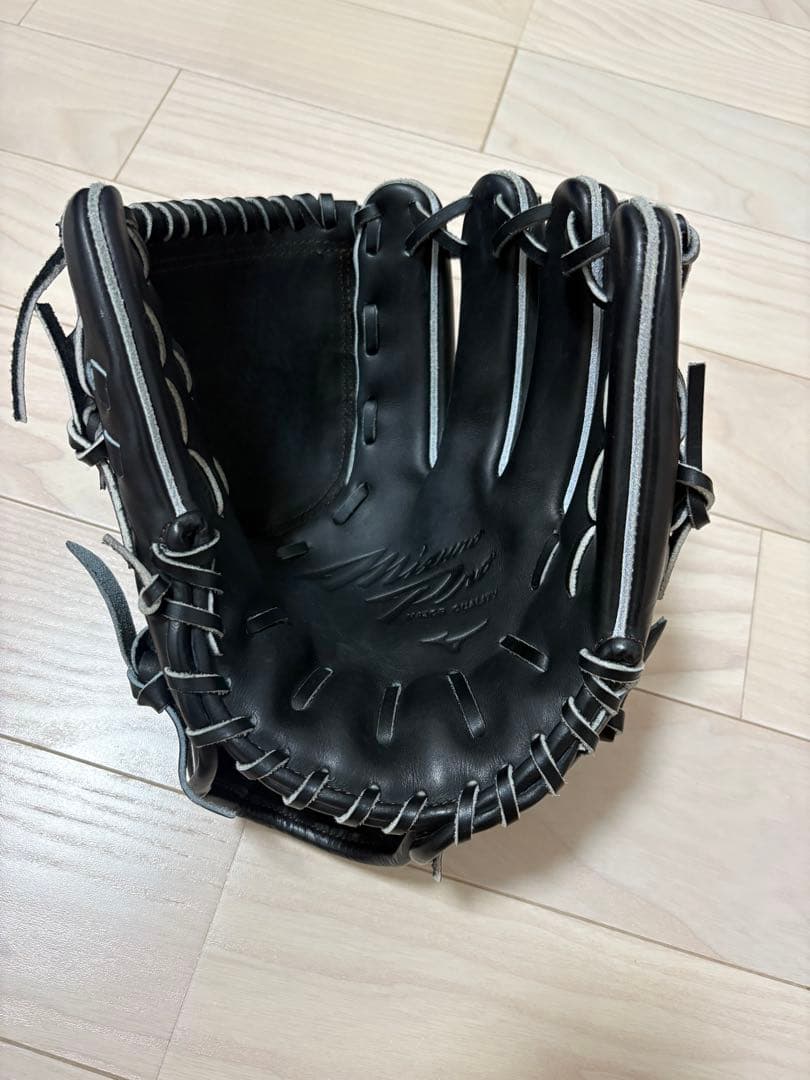 こ*け様 ミズノプロ 硬式グローブ 右投手用 11サイズ