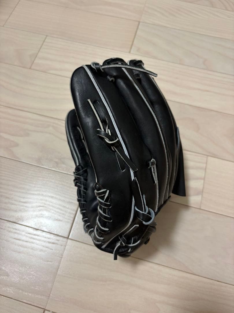 こ*け様 ミズノプロ 硬式グローブ 右投手用 11サイズ