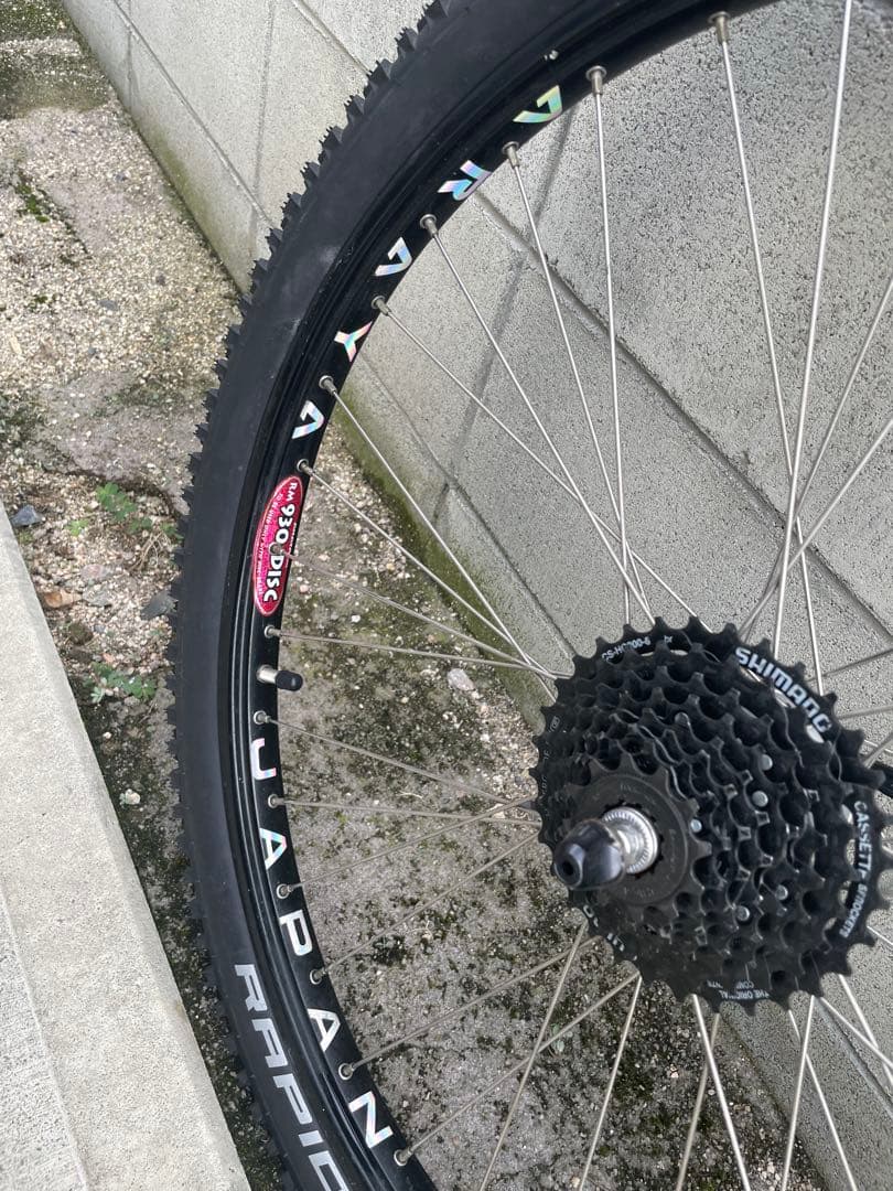 売切値下げ　MTB 26インチ　ホイールタイヤセット　ARAYA