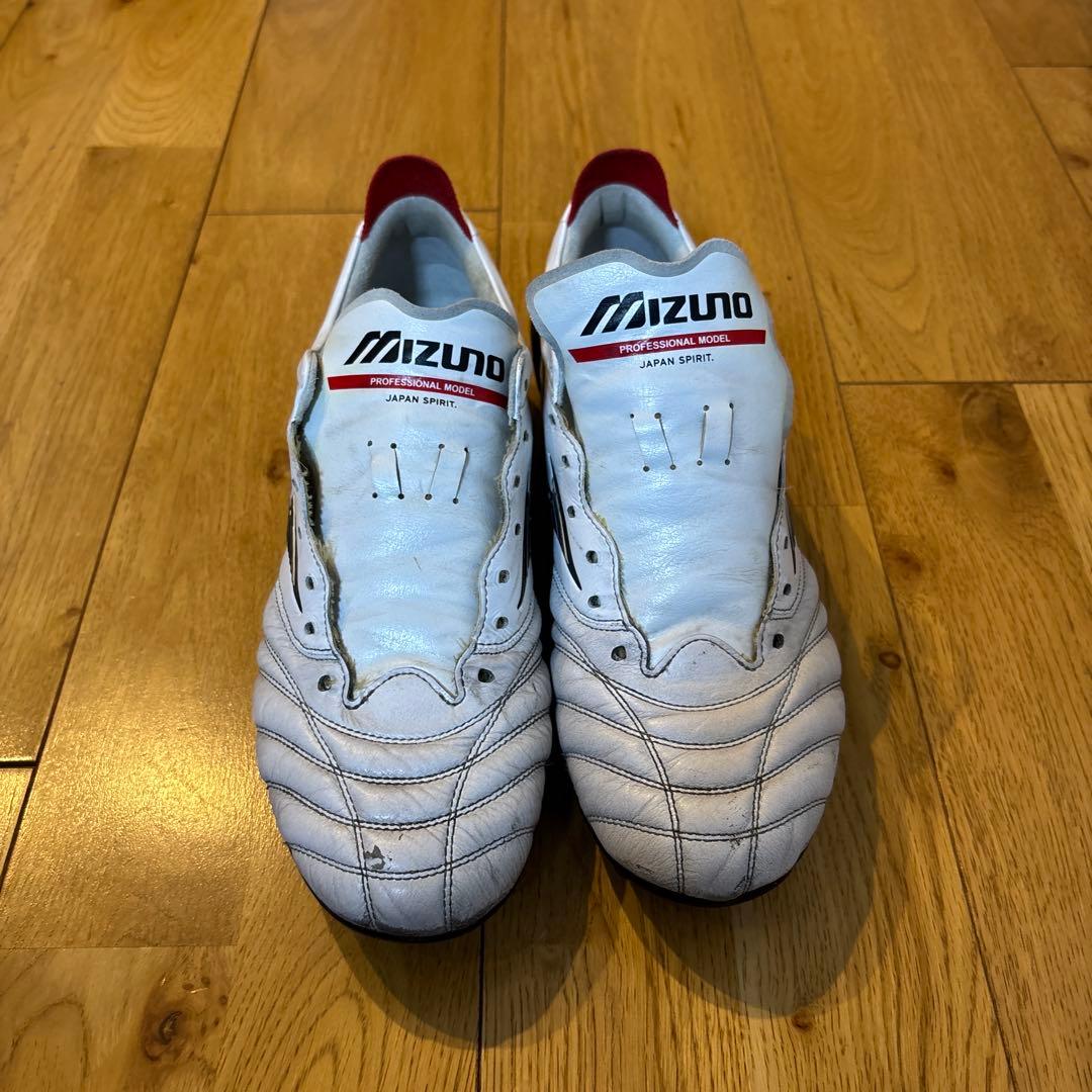 MIZUNOモレリアNEO 4 26.0