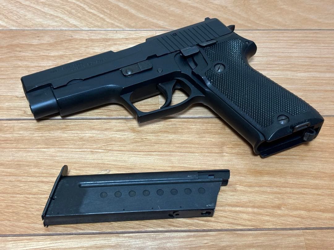 陸上自衛隊 9ｍｍ拳銃用茶革ホルスター 迷彩カバー タナカ 9mm拳銃 ASGK
