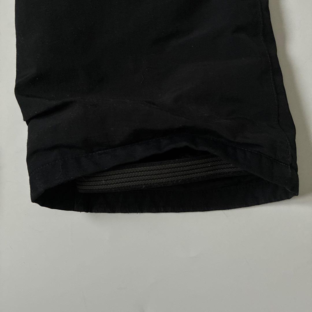 BURTON子ども用スノーボードウェア 上下セット宇宙柄黒　S M