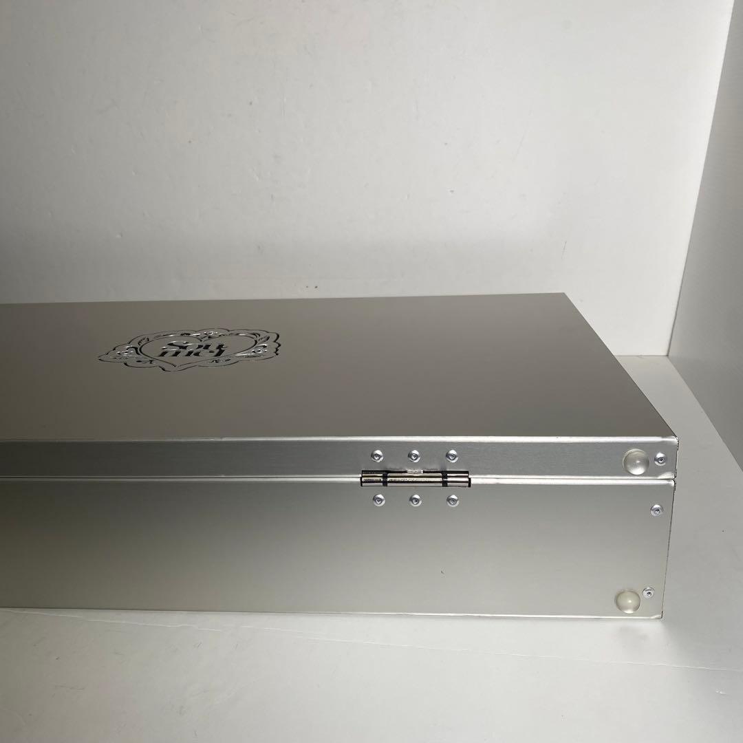 ソウメイ　アタッシュケース　ル　セクストゥール　レッド　ブラック　シルバー