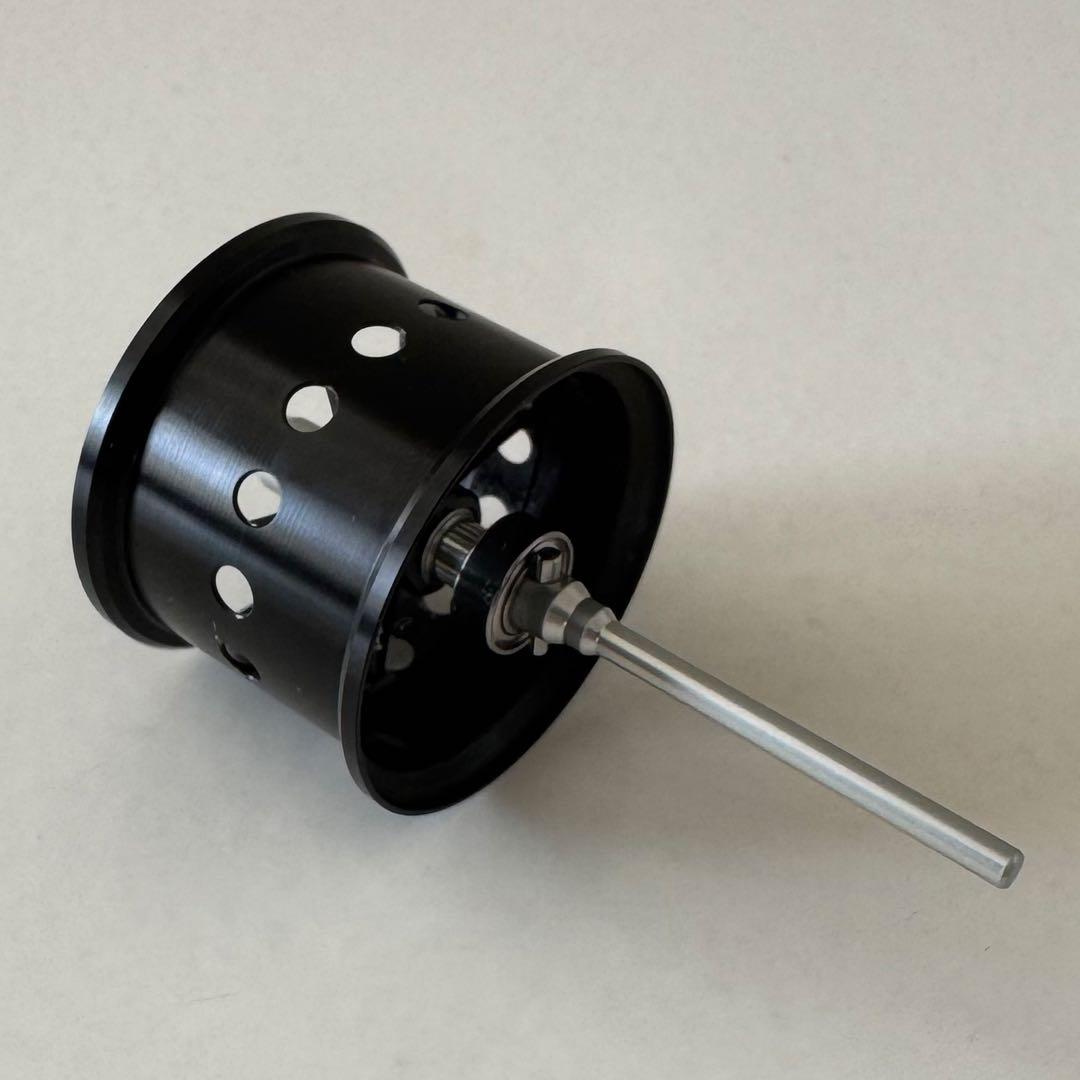 【美品】アベイル マイクロキャストスプール 23CNQ16R