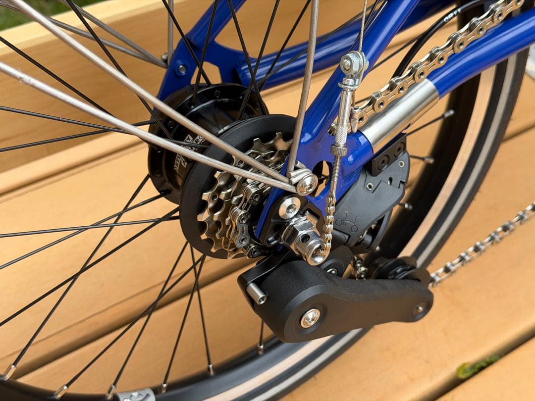 ブロンプトン「PARIS EDITION」P Line Explore限定品