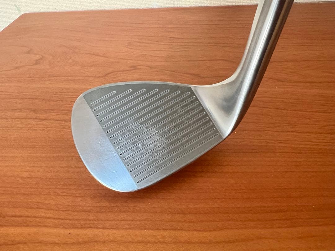 ブリヂストン　バイティングスピン　50°、56° シャフトDG s200