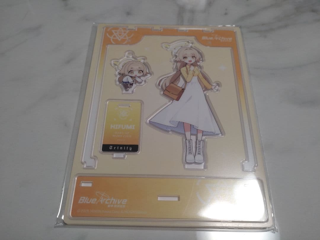 【韓国限定】ブルーアーカイブ DONMINI【ヒフミ】アクリルジオラマ