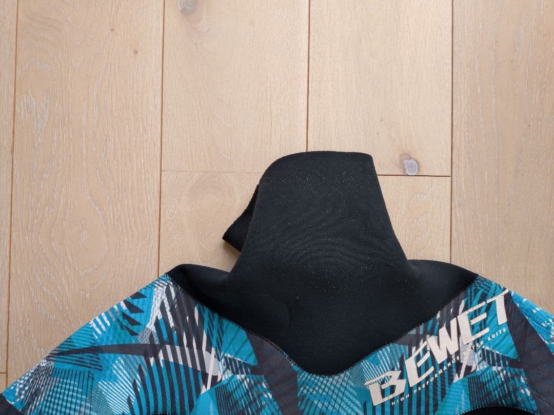 【カワイイBEWET】ジャージフルスーツ　裏起毛　Mサイズ