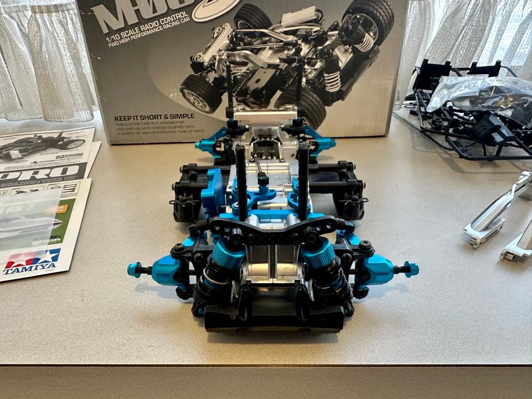 タミヤ　M05 S SPEC 1/10シャーシキット　オプション多数装置！