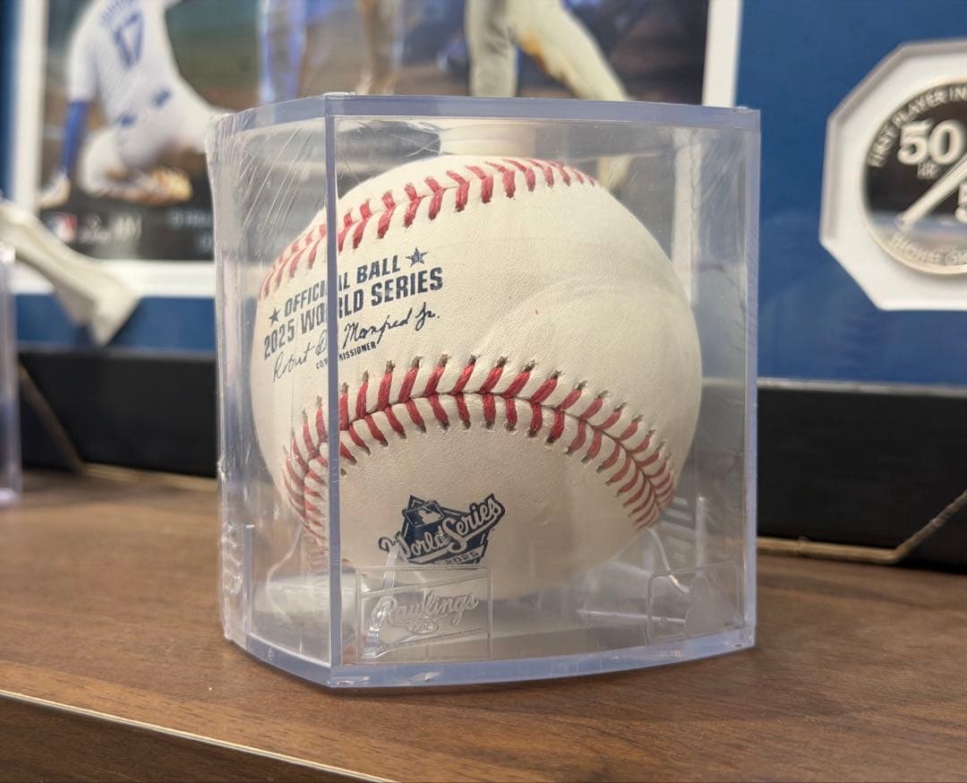 Rawlings 2025年ワールドシリーズ公式ボール