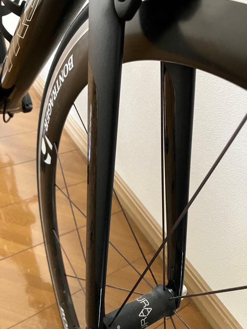 トレック マドン5.2 ロードバイク