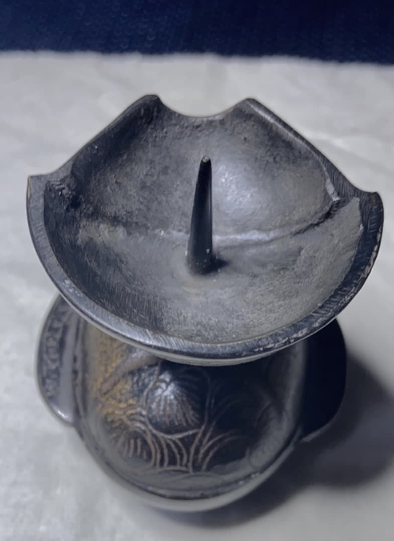 燭台　　金属製時代物携帯用燭台  アンティーク 稀少  仏具骨董