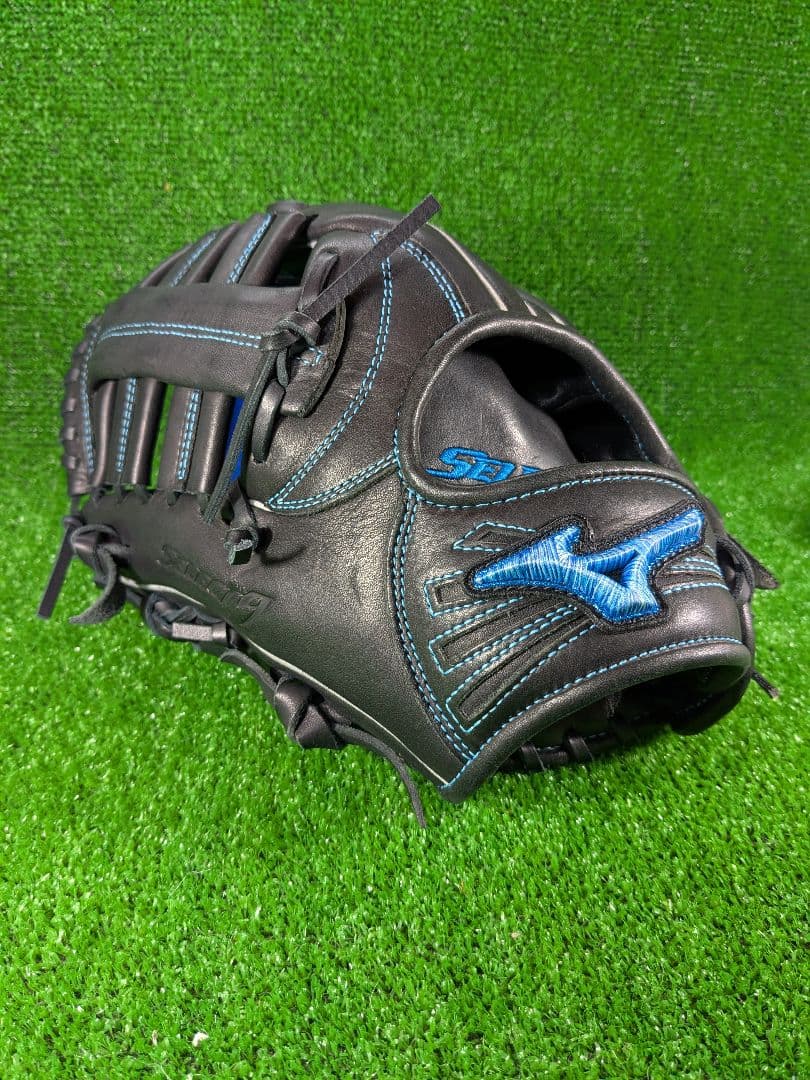 ミズノ　軟式　外野手　左投げ　西川龍馬モデル　ダイバーシティブルー