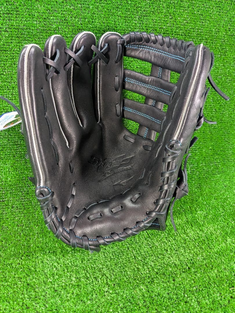 ミズノ　軟式　外野手　左投げ　西川龍馬モデル　ダイバーシティブルー