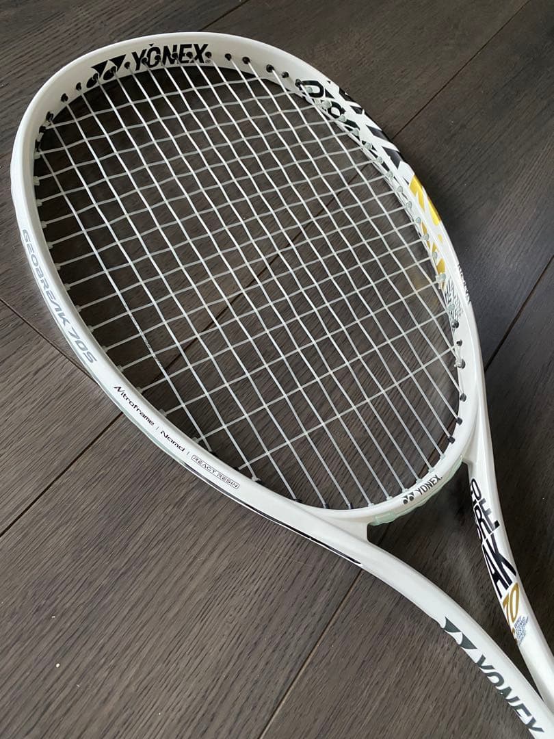 YONEX ジオブレイク70S テニスラケット