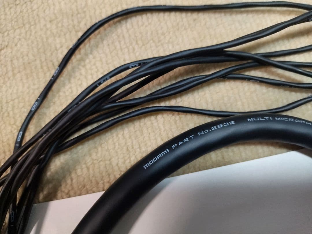 MOGAMI 2932 モガミ D-Sub25→XLRコネクター メス 1m