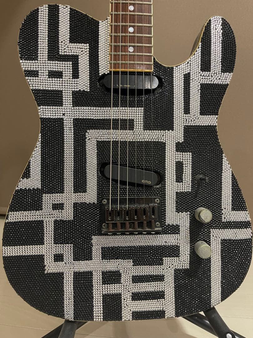 自作布袋モデル風 ギター FERNANDES
