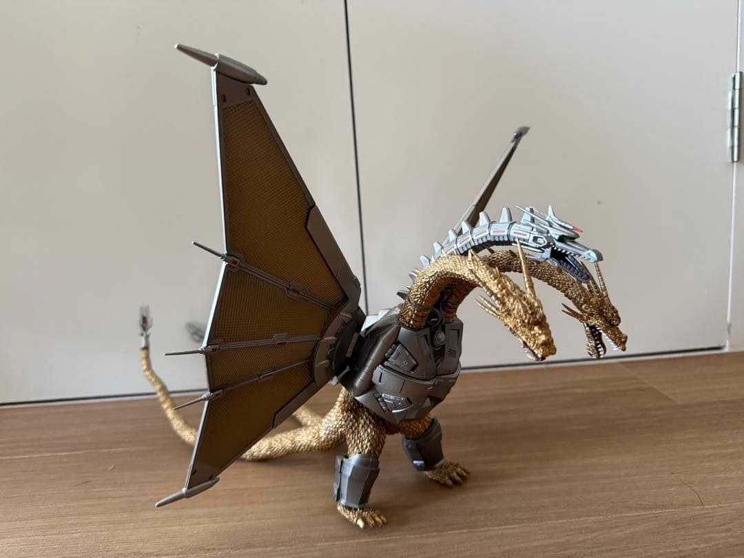SH.MonsterArts ゴジラ 1991 & メカキングギドラ 新宿決戦