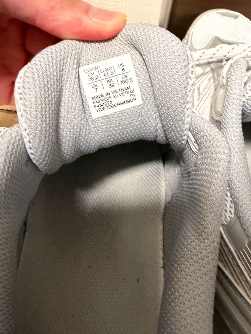 ASICS GEL-KINETIC FLUENT 美品