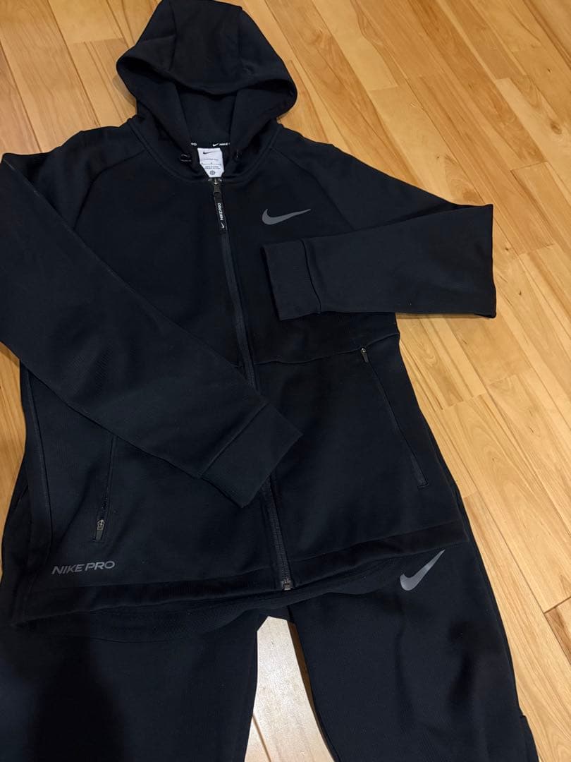Nike Pro Therma-FIT ジャージ上下セット アップ　ブラック