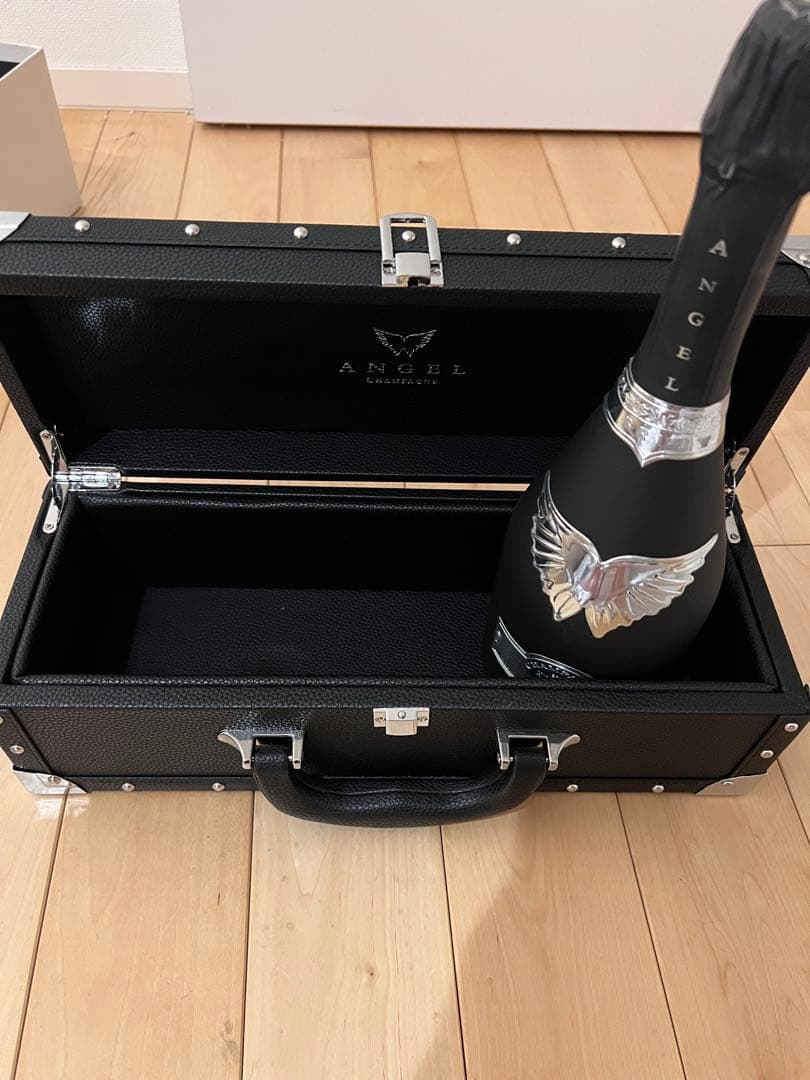エンジェル　シャンパン　ブラック　最終価格