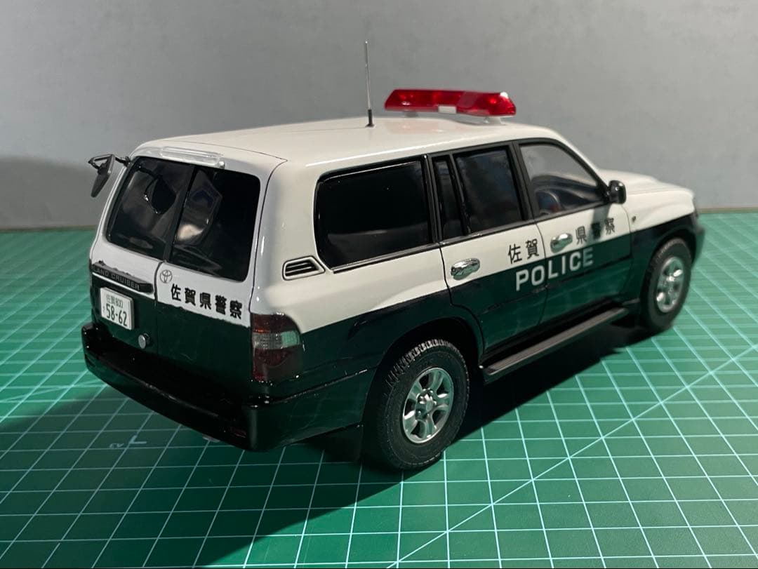 フジミ 1/24 トヨタ ランドクルーザー ランクル パトカー　完成品②