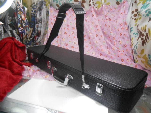 新品未使用(送料無料)11.980円　沖縄三線専用　一丁入ふかふかハードケース