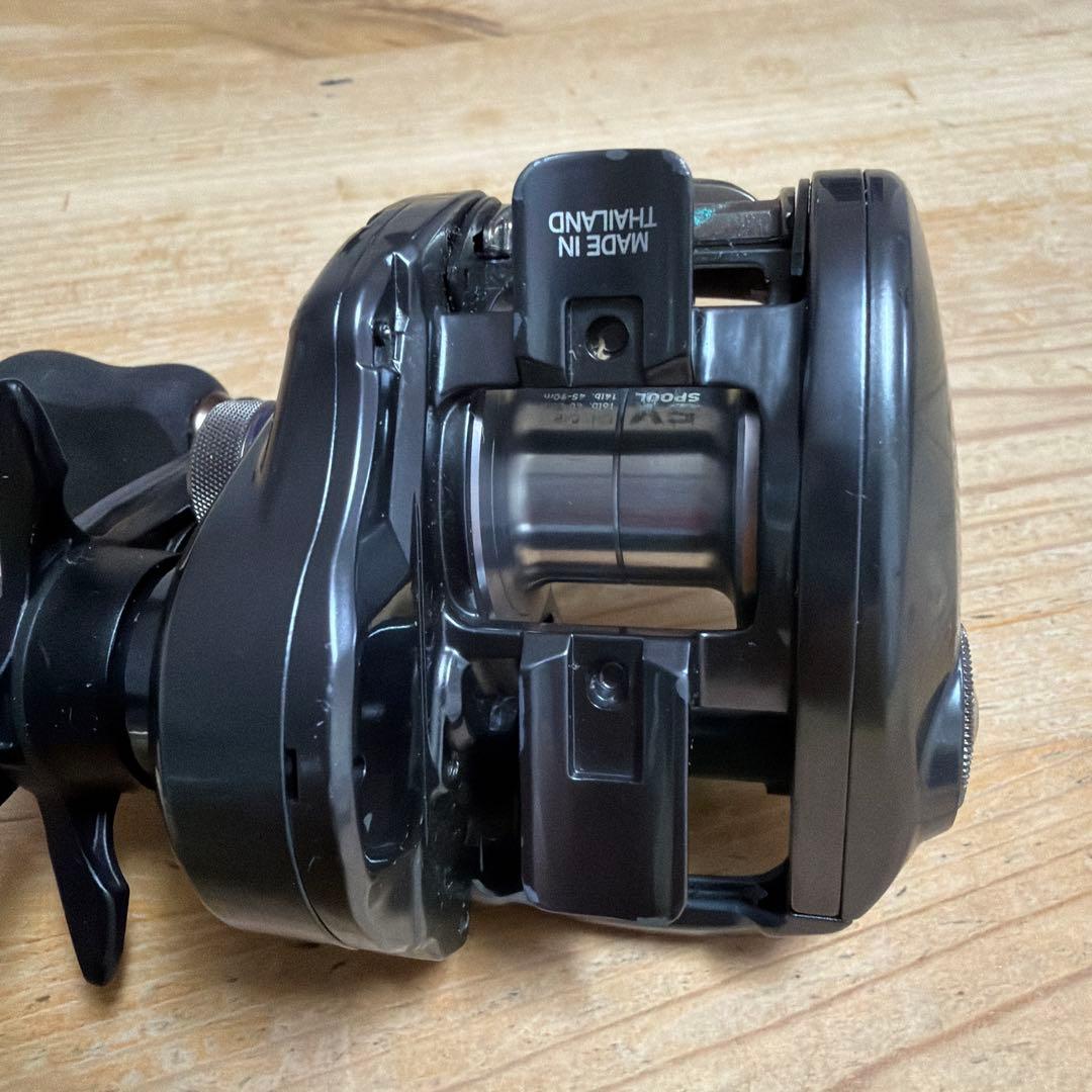 TWS ベイトリール ダイワ 左巻き タトゥーラ