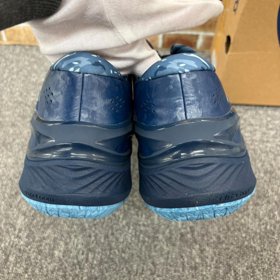 236●新品・大きいサイズ●ASICS GELBURST28 ゲルバースト 30