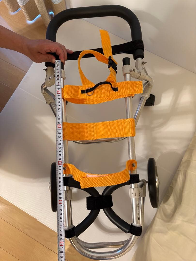 中型犬用車椅子４輪車　あご乗せ付き