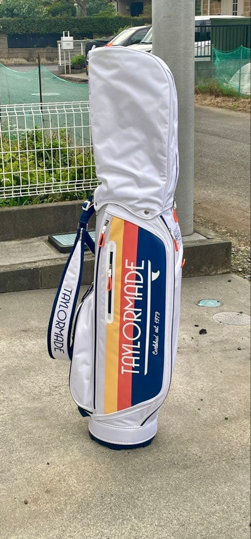 テーラーメイド　キャディバック