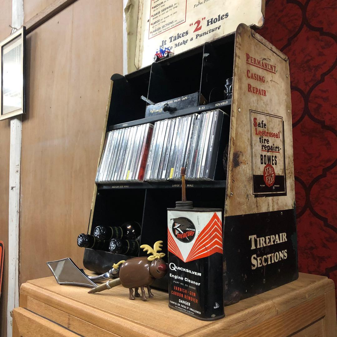 キャビネット　ボックス　鉄　錆　車　店　什器　シャビー　インダストリアル　油