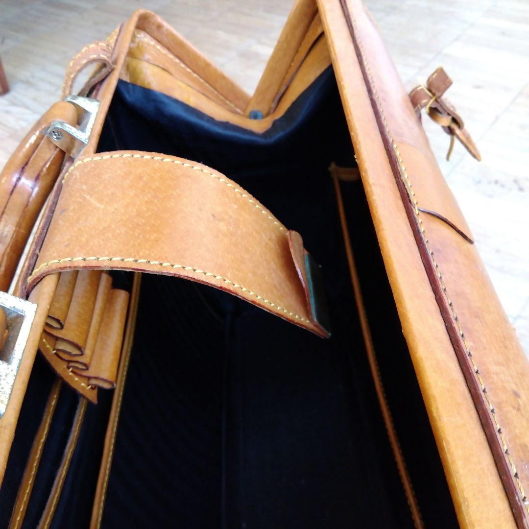 本革製 ボストンバッグ 1-2泊の旅行に