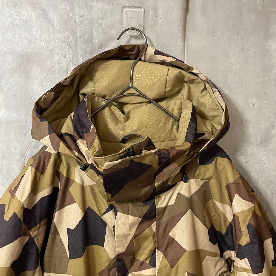 Burtonバートンスキーウェアスノーボードジャケットパーカー茶色ベージュカモ柄