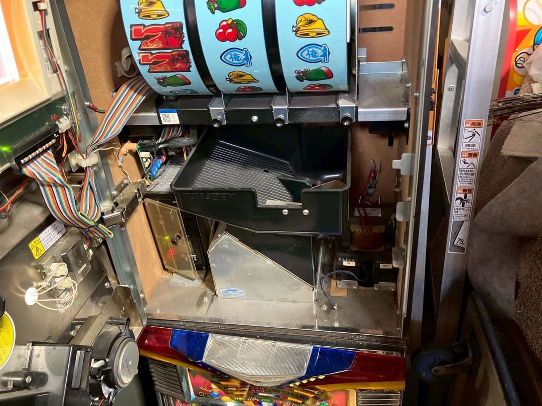 パチスロ実機　俺の空　4号機