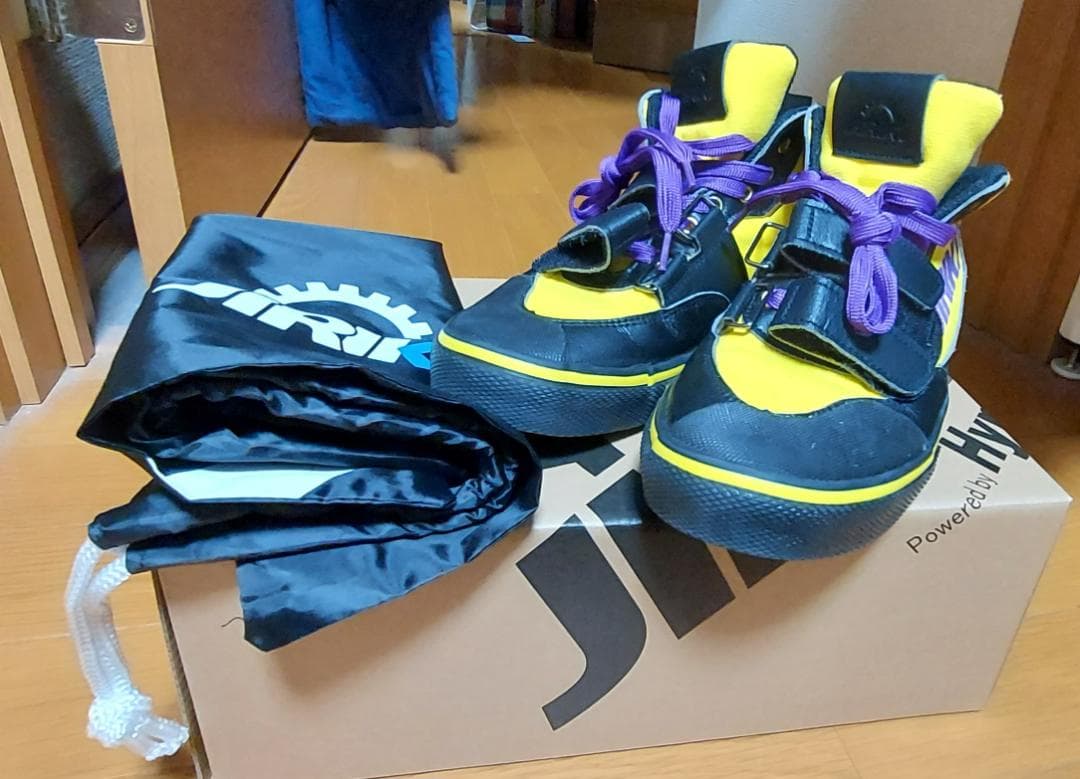 パワーリフティングシューズ『JIRIKI』黄色×紫カラー