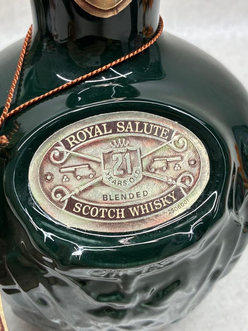 9293★ Salute 21年 ブレンデッドスコッチウイスキー