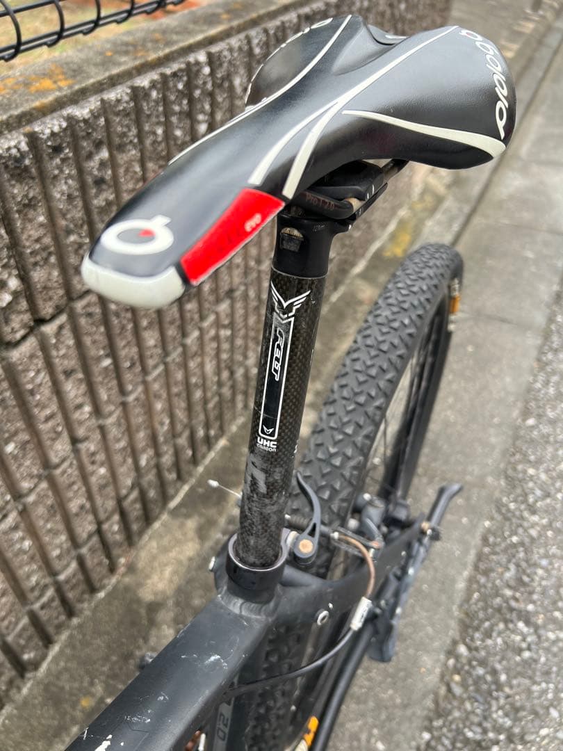 GT社製　MTB サイズS 29er マットブラック 8速【引き取り】