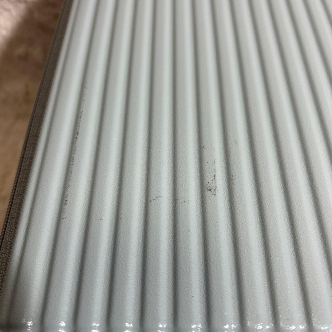 【極美品】イノベータースーツケース inv30 21L ペールブルー 機内持ち込