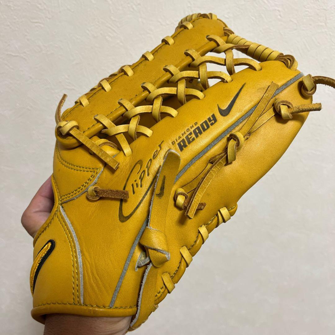 美品　NIKE 軟式内野手用グローブ　ダイヤモンドレディ　ナイキ