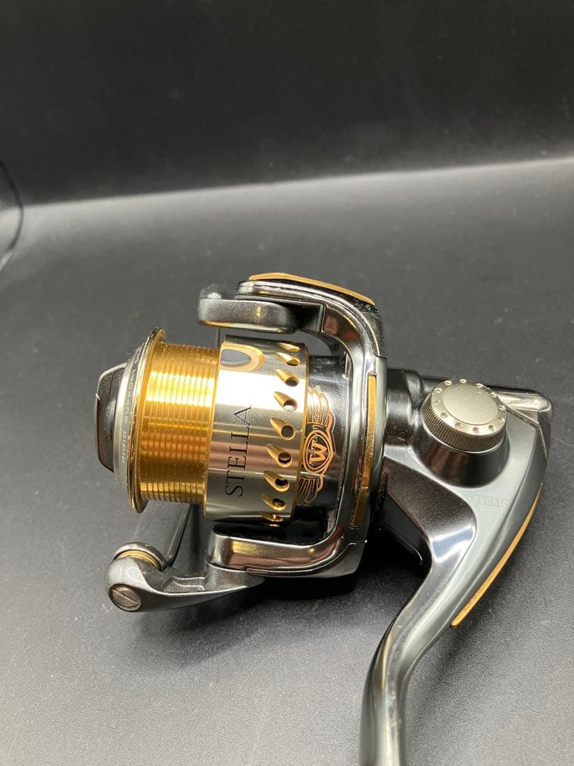 hs01 外観美品 シマノ 04 ステラ 1000S ハンドルなし