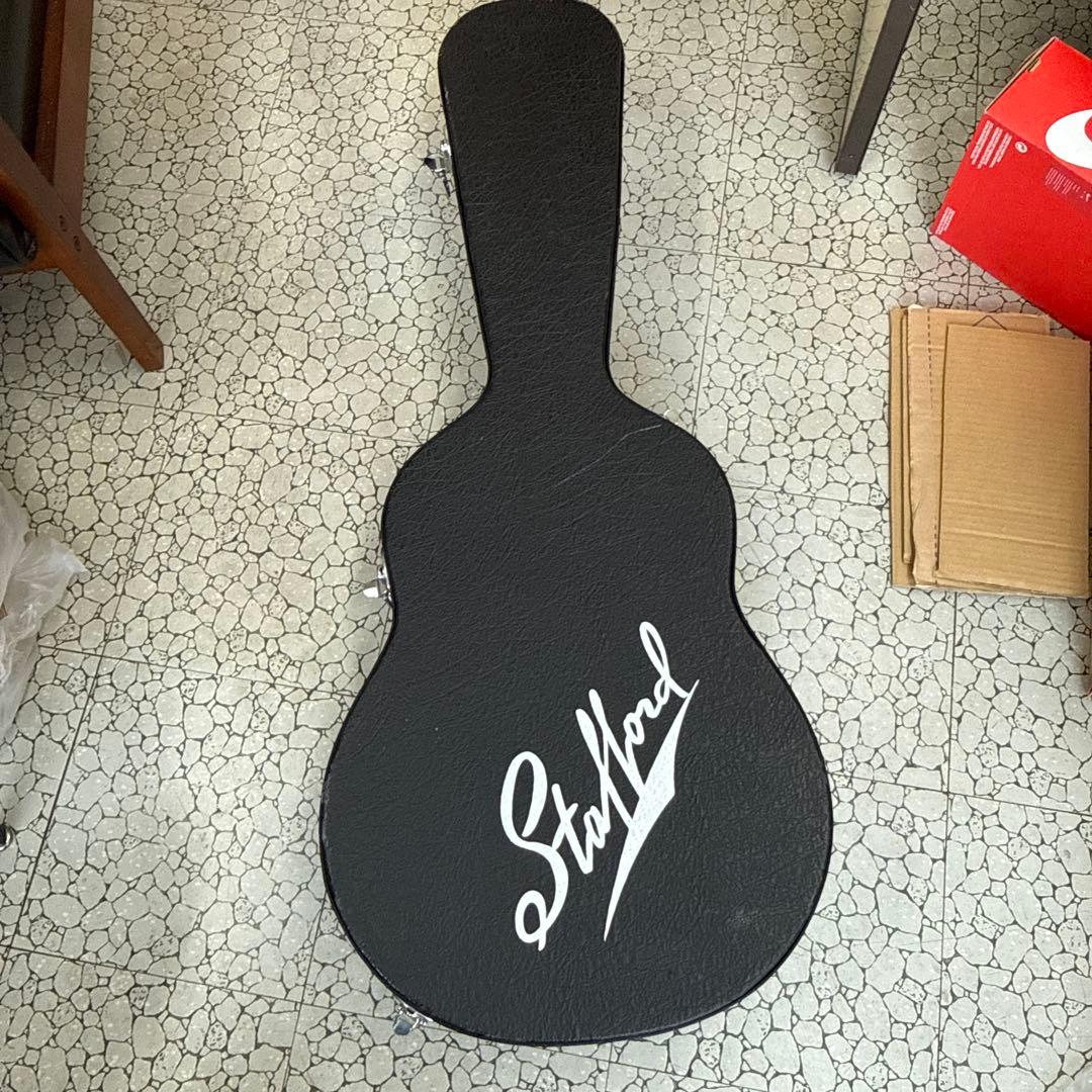 Stafford アコースティックギター レッド　SAD-600