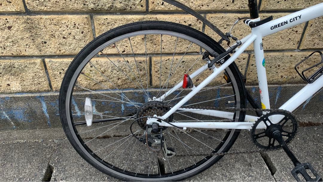 GREEN CITY クロスバイク ホワイト 【引き取り限定】